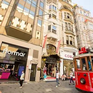 https://golden-street-hotel.istanbul-turkeyhotels.com